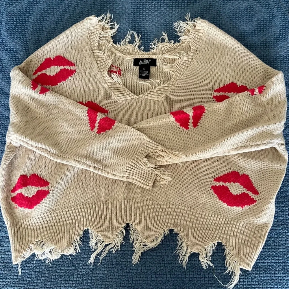 Just Polly Kiss Sweater Top Women's Medium Knit Lips Print Beige‎